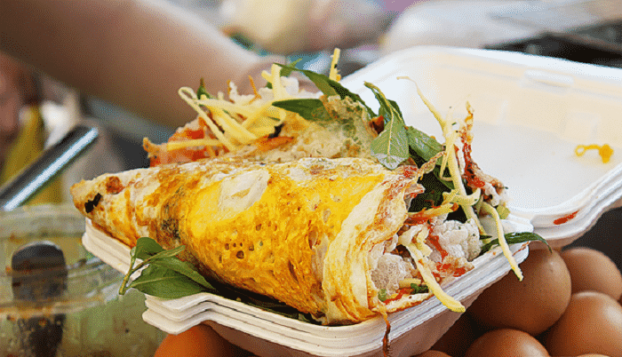 Bánh Tráng Cuốn Trứng Chiên